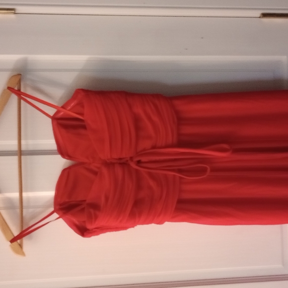 Strapless Betsy and Adam gown - Picture 4 of 4